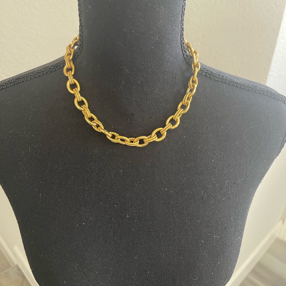 Vintage Gold Plated Stainless Steel
Milor Italy Rope Turned Chain
Necklace 18”